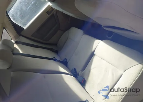 2010 Ford Focus S from USA, damaged, VIN 1FAHP3EN0AW172392